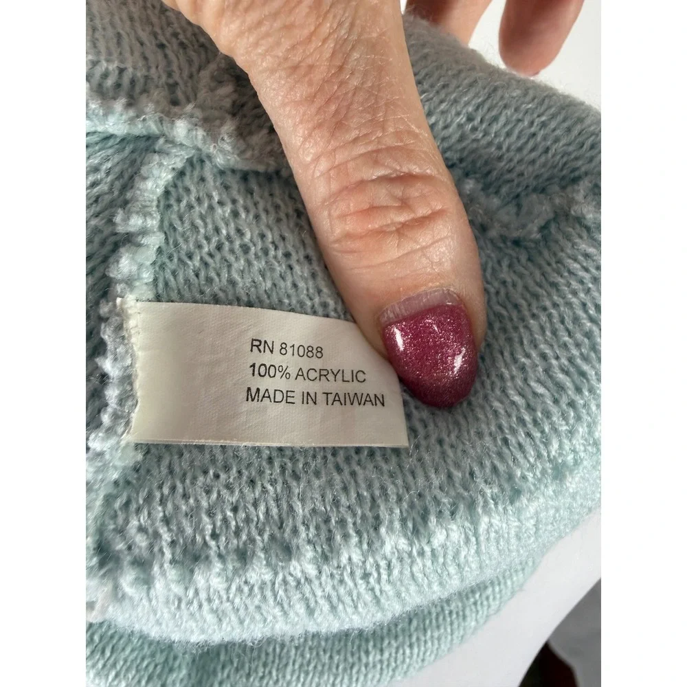 Light Blue‎ Knit Beanie Hat Embroidered Letter L Initial Winter Cap RN 81088